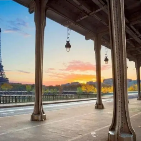 Apartment Duplex Bir-hakeim Bridge *